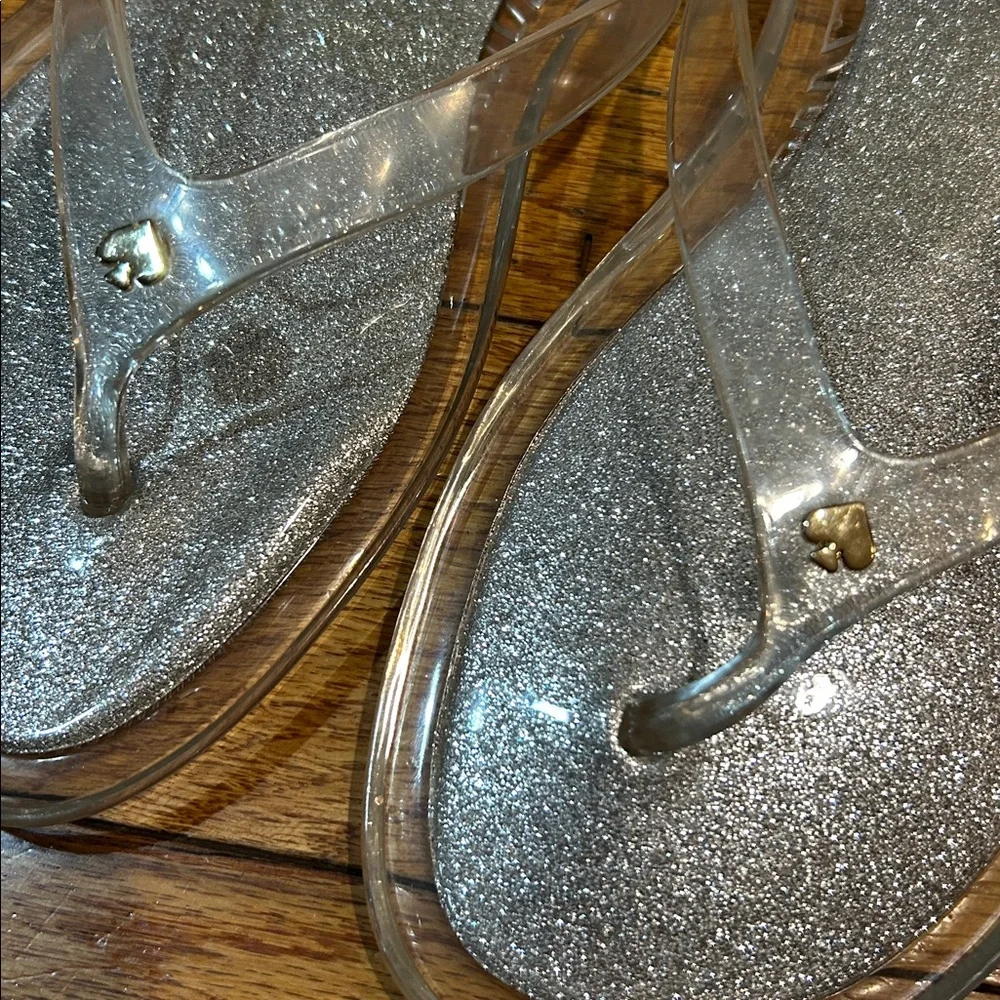 NWOT Kate Spade Clear Glitter Flip Flops size 8 - Picture 5 of 5